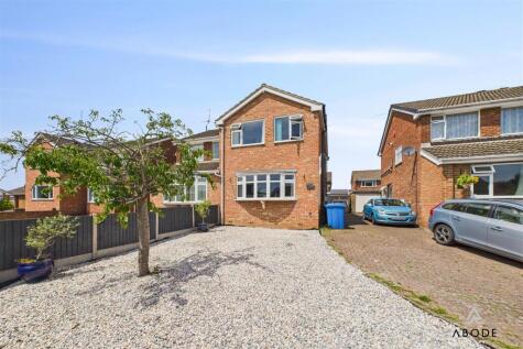 Fairham Road, Stretton, Burton-On-Trent