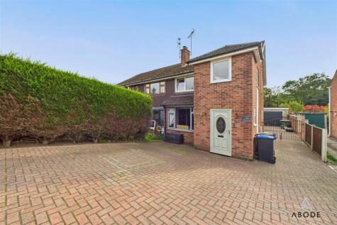 Goldhurst Drive, Tean