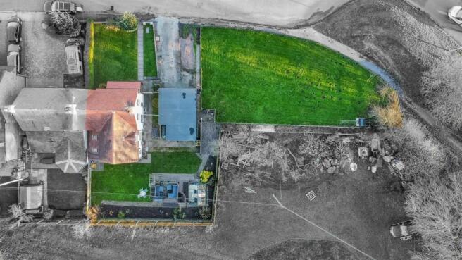 dji_fly_20251120_150442_901_1763651208506_photo_op