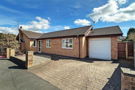 Thorndale Grove, Timperley