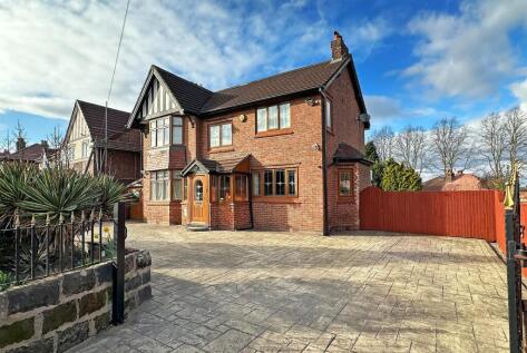 Hermitage Road, Hale