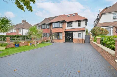 Kent Avenue, Ealing, London, W13