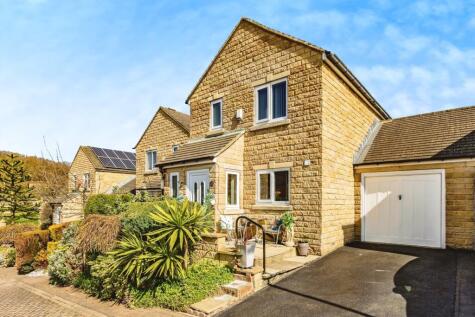 Ferndale Court, Ferndale, Huddersfield, West Yorkshire, HD2