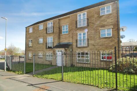 Marlington Drive, Ferndale, Huddersfield, West Yorkshire, HD2