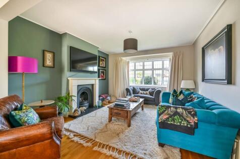 Circle Gardens, Merton Park, London, SW19