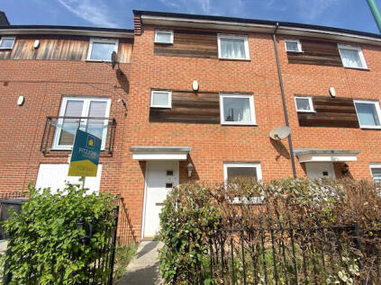 Delves Way, Hampton Centre, Peterborough, Cambridgeshire, PE7