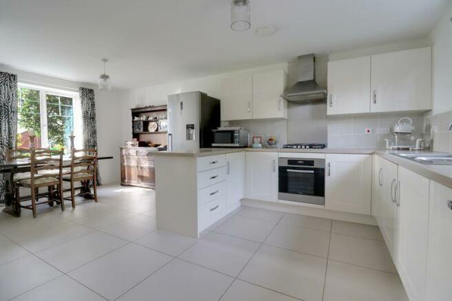 Kitchen/Dining Room