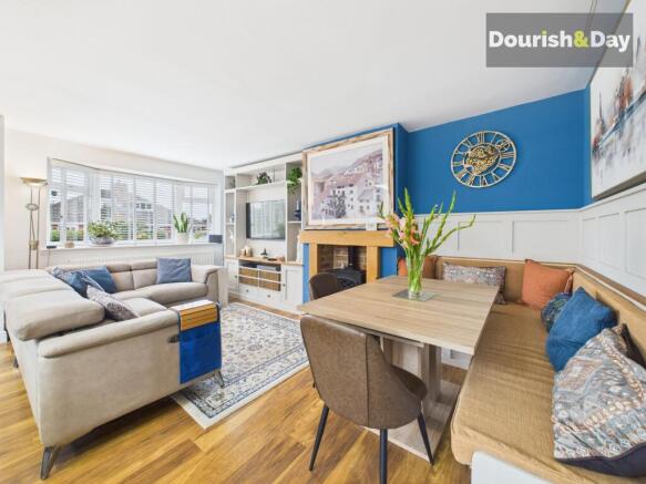 Open Plan Kitchen / Living / Diner