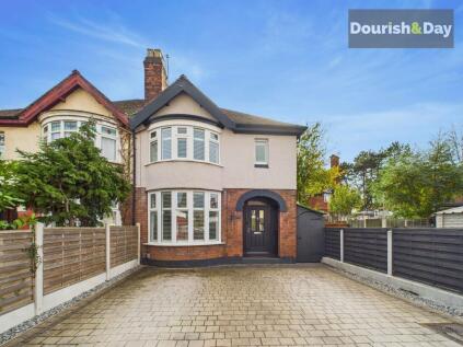 Queensville Avenue, Stafford, ST17