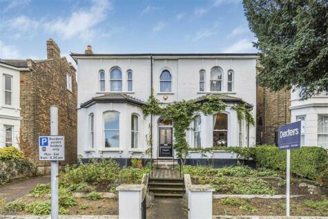Ladywell - 3 bedroom flat for sale