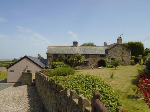 4 Bedroom Farm For Sale In Ynyshir Farm Campsite Picton Road