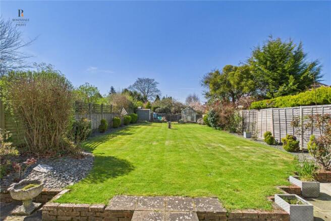 100ft Rear Garden