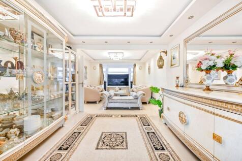 Layton Road, Hounslow, TW3