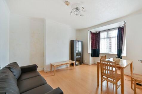 Whitton Road, Hounslow, TW3