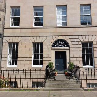 3 Clarence Street, Stockbridge, Edinburgh, EH3 5AE