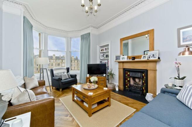 2 Bedroom Flat For Sale In 13 2f2 Comely Bank Terrace Stockbridge Eh4 1at Eh4