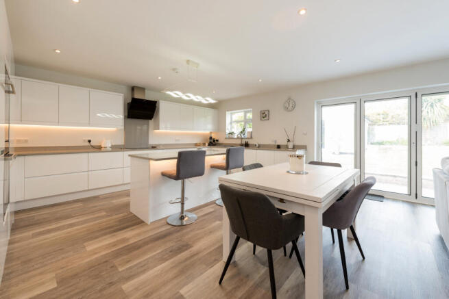 Open Plan Dining Room / Kitchen