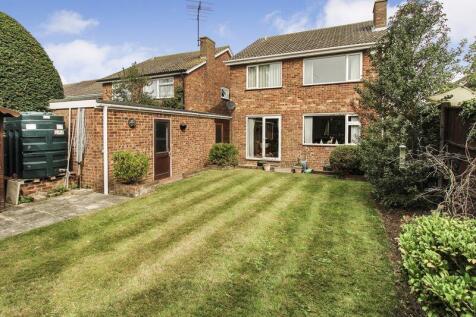 Birch Close, Broom, SG18