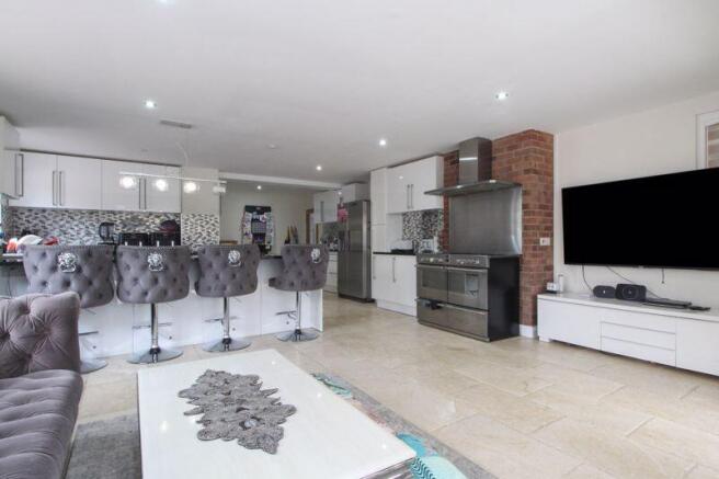 Kitchen/Family Room