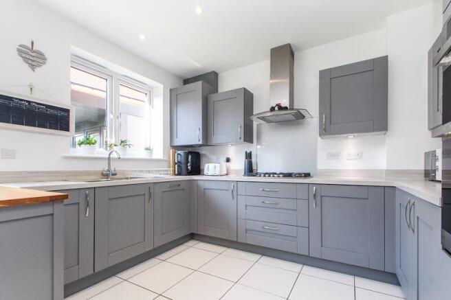 Kitchen/Diner/Family (3)