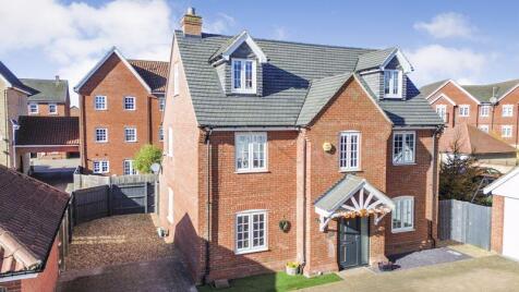 Woodpecker Gardens, Wixams, MK42