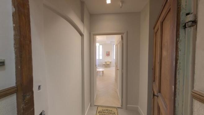1.Entrance