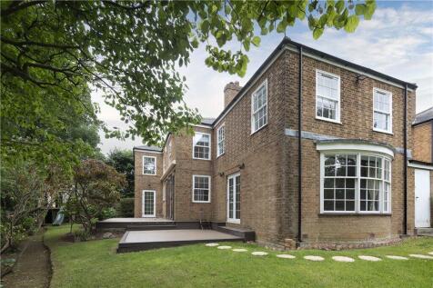 The Moat, New Malden, KT3