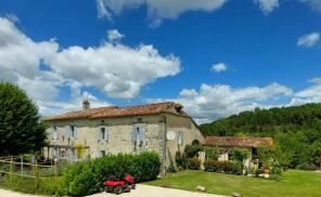 Photo of Aquitaine, Dordogne, Bertric-Buree