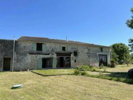 Photo of Poitou-Charentes, Charente-Maritime, Pons