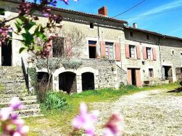 Photo of Poitou-Charentes, Vienne, Charroux