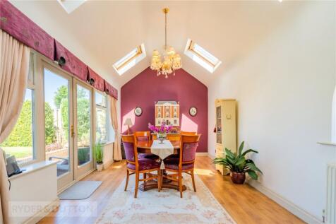 Moor Hill Road, Salendine Nook, Huddersfield, HD3