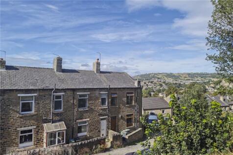 Cliffe End Road, Huddersfield, West Yorkshire, HD3