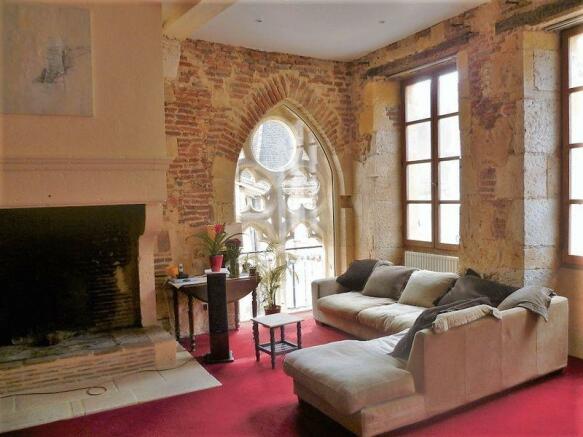 1 Bedroom Flat For Sale In Aquitaine Dordogne Bergerac France