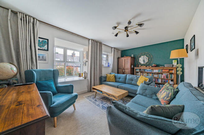 9ee8d132-dc37-4b7...