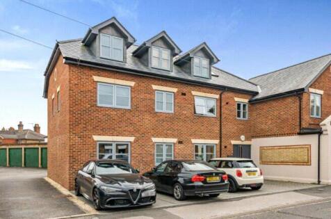 St. Johns Street, Godalming, Surrey, GU7