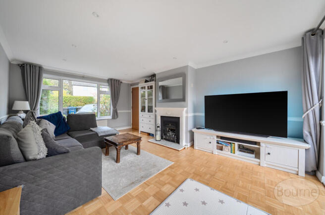 2f252982-d4f8-462...