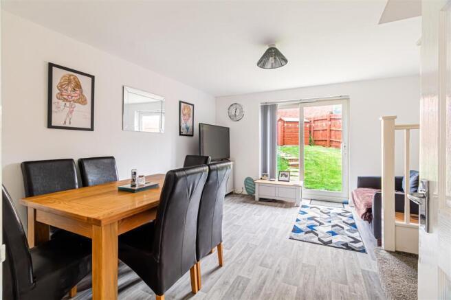 Sitting/Dining Room
