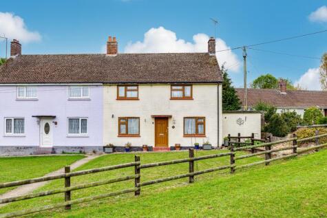 North Crescent, Steeple Bumpstead