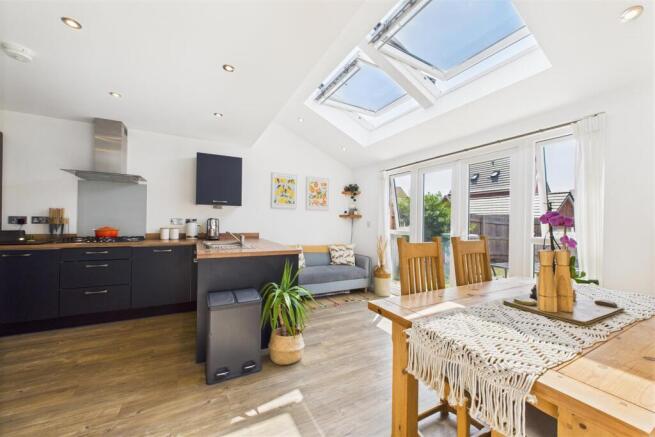 Living Kitchen Diner