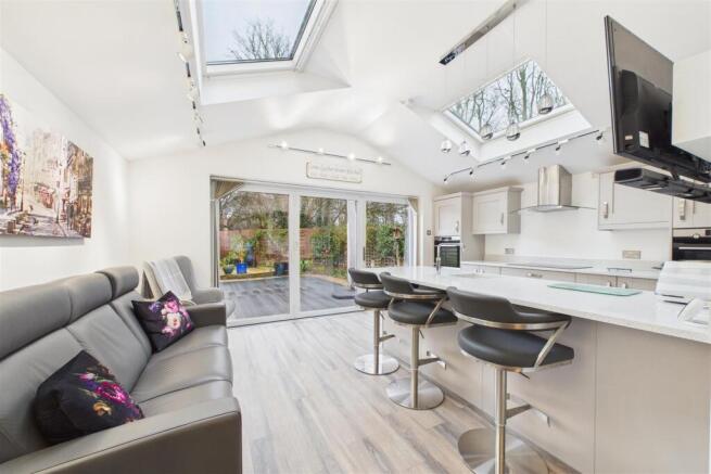 Living Kitchen Diner