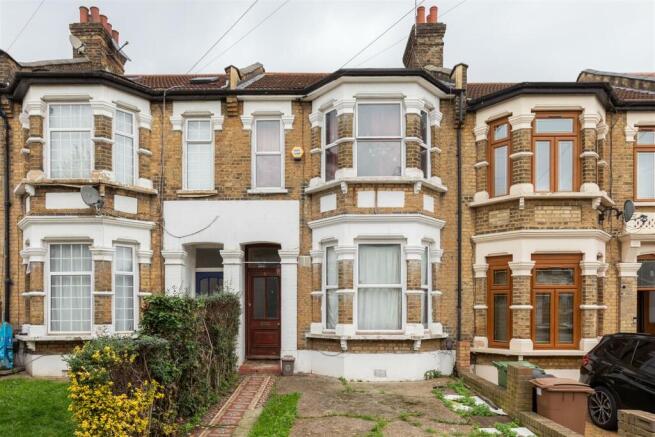 Kings Road E11