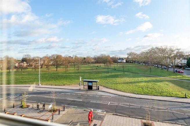 Cambridge Park E11