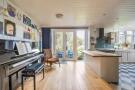 Elmcroft Close E11