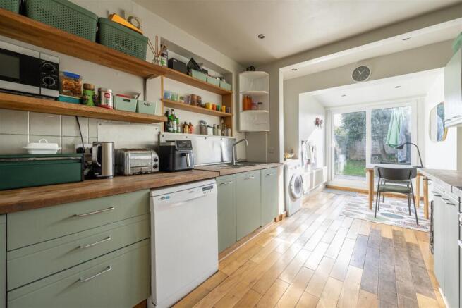 Ramsay Road E7