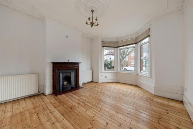 Chadwick Road E11