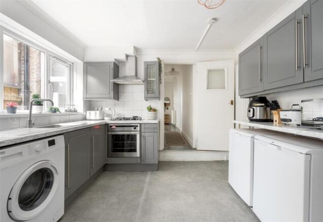 Kitchen-4.jpg