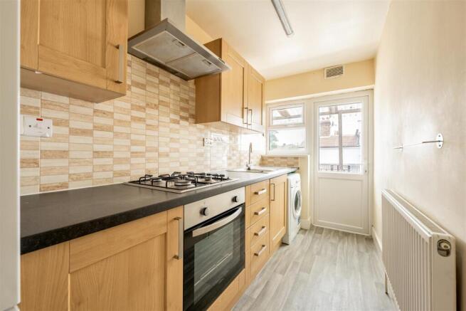 Green Street E7