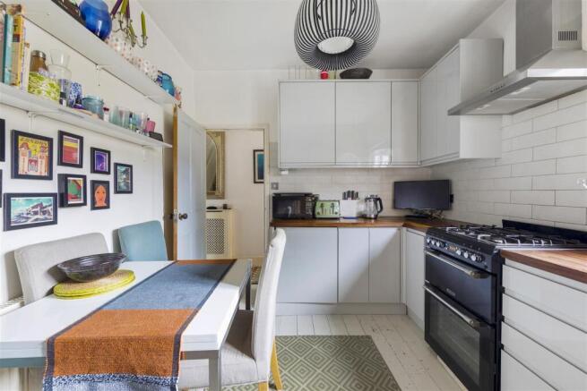 89, Stewart Road, E15