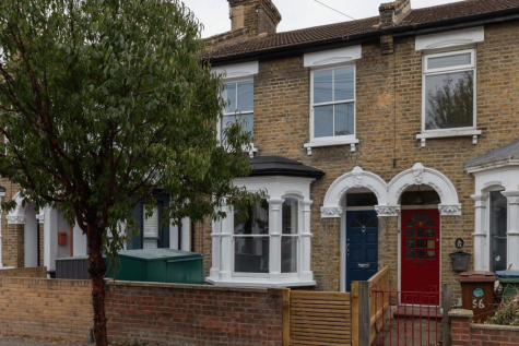 Kingsdown Road, Leytonstone