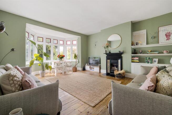 Blake Hall Road, E11